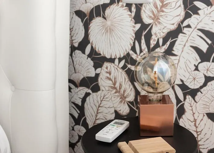 Rienzo Near Vatican *