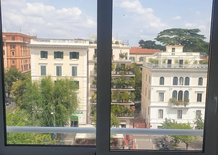 Rienzo Near Vatican 로마